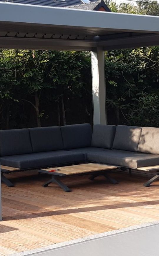 pergola.jpg